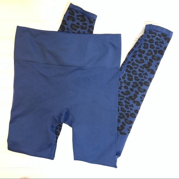 Fabletics Seamless Leopard Print Blue Leggings 66 - Picture 7 of 9